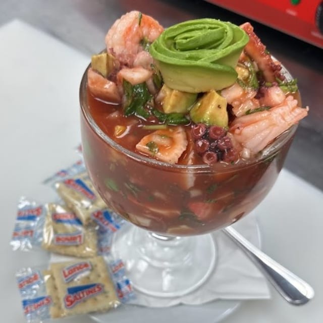 Coctel De Camarones.